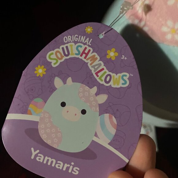 Yamaris the Cow Squishmallow Easter 2025 - Picture 3 of 3